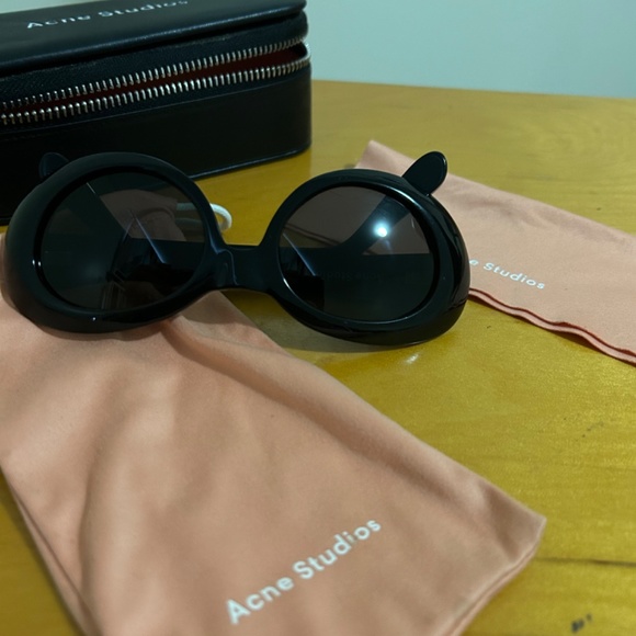 Acne Studios Mustang Oval Black Sunglasses Kurt Cobain inspired - Picture 3 of 12